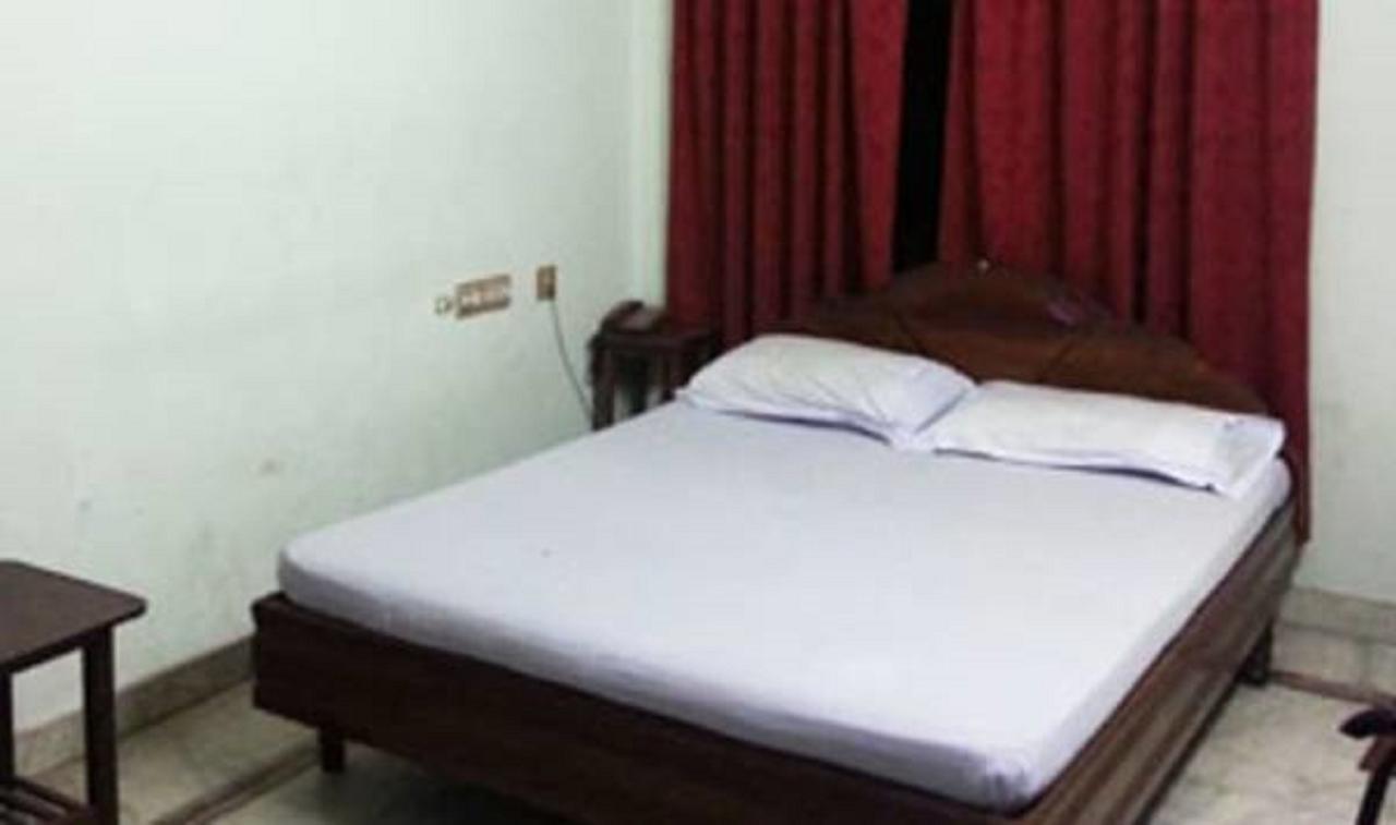 Hotel Boban Plaza Тривандрум Экстерьер фото